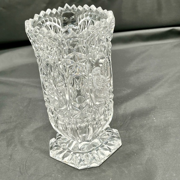 Vintage Hofbauer Byrdes Crystal Vase Bud Vase Clear Birds Over 24% Lead Crystal - Picture 7 of 10